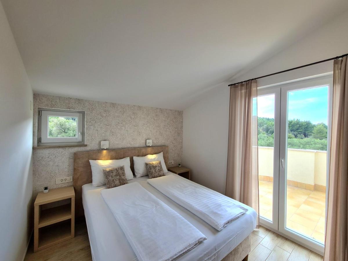 Orkula Apartments Pašman エクステリア 写真